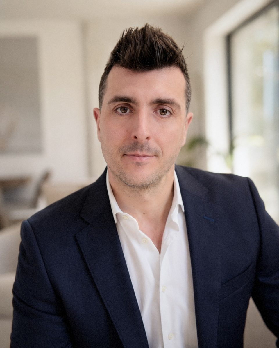 Luis Castro, asesor inmobiliario